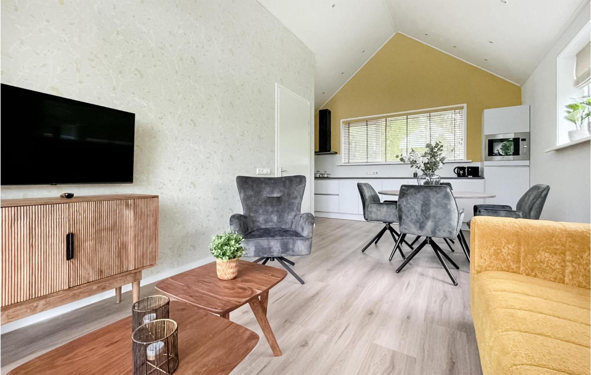 Cozy Home In Oosterwolde With Sauna Экстерьер фото